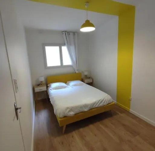 Διαμέρισμα Thesecret 8 Couchages, Sanctuaires Et Gare 5Mn Climatise , Salle De Sport Terasse Λούρδη