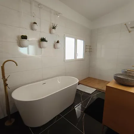 Appartement Le Secret 140m2, Proche Sanctuaires, Climatisé *