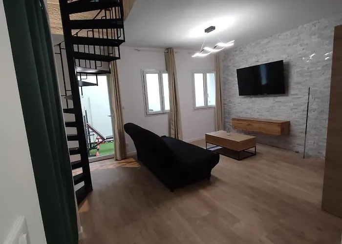 Thesecret 8 Couchages, Sanctuaires Et Gare 5Mn Climatise , Salle De Sport Terasse *