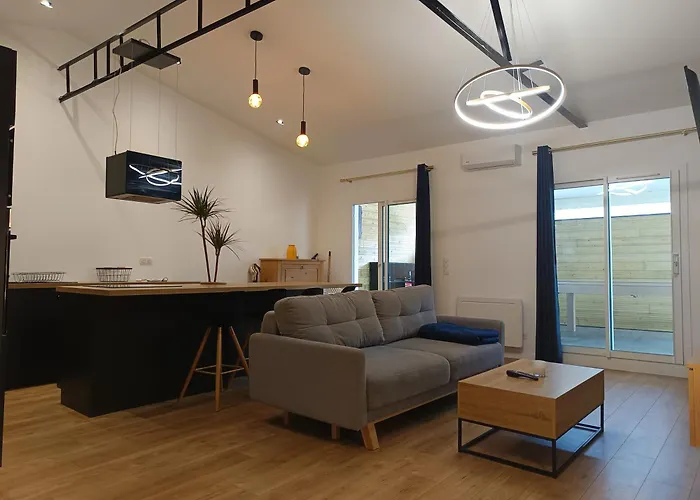 Thesecret 8 Couchages, Sanctuaires Et Gare 5Mn Climatise , Salle De Sport Terasse דירה לורדה