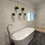 Thesecret 8 Couchages, Sanctuaires Et Gare 5mn Climatise , Salle De Sport Terasse *