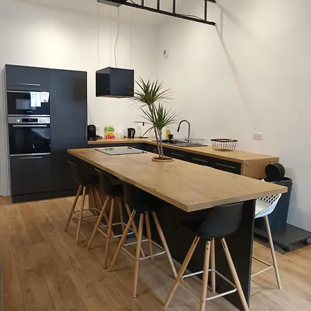 Le Secret 140m2, Proche Sanctuaires, Climatisé Apartamento